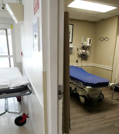 اختلاط الرجال بالنساء في أماكن العمل