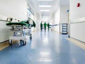 العمل على جمع الذين عندهم الحرص والإحتساب من العاملين في المستشفى