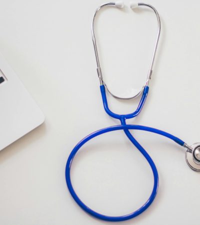 تأنيث طب النساء والتوليد