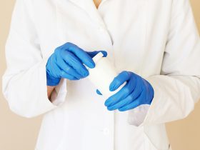 عمل المرأة في التمريض بين الحاجة والحظر