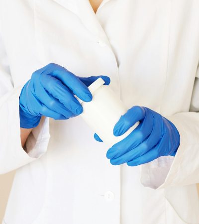 عمل المرأة في التمريض بين الحاجة والحظر